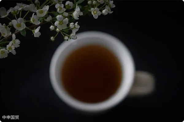 花(huā)茶（scented tea）